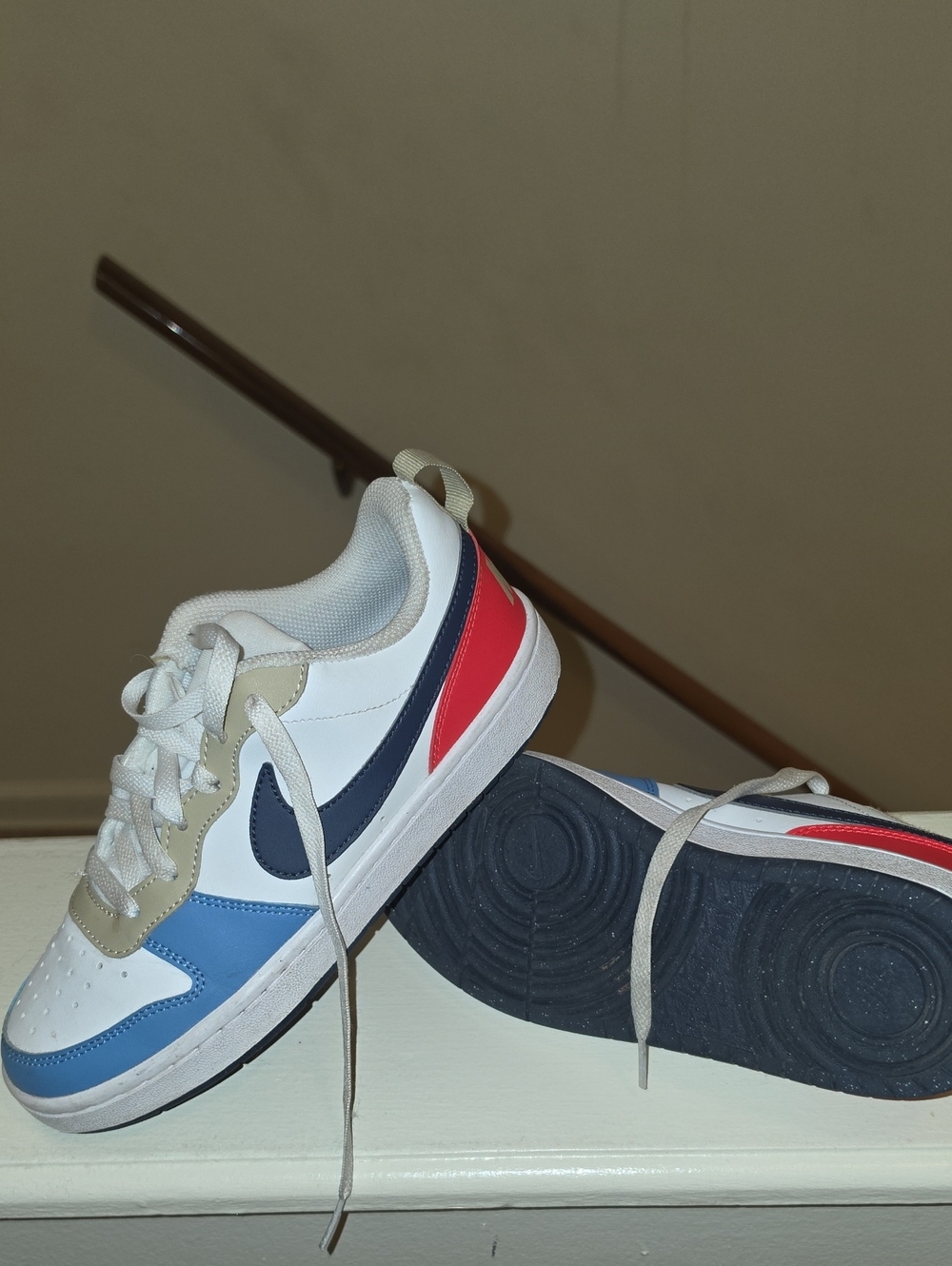 Nike Kids Low Court Borough